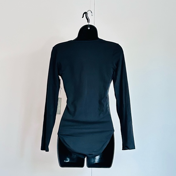 New With Tags Black Everlane Henley bodysuit - Size S - Picture 4 of 4